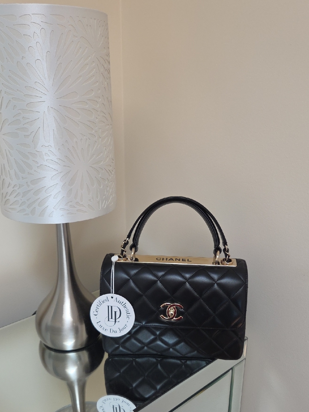 CHANEL Black Lambskin Trendy CC - Picture 17 of 17